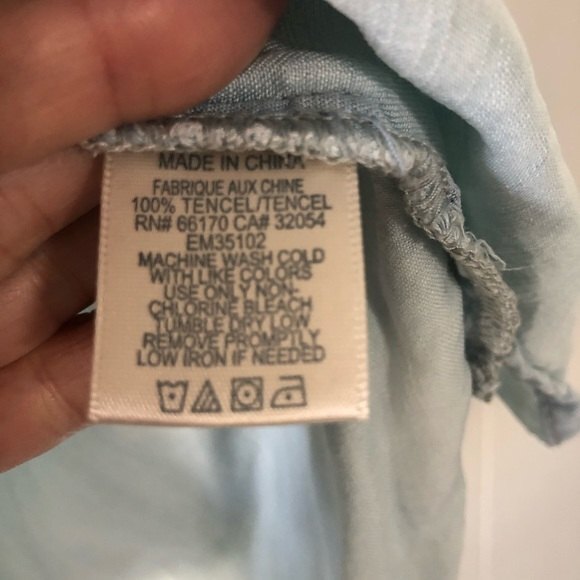 Cloth & Stone Anthropologie ombré dip dye  chambray  shirt size M - Picture 6 of 7